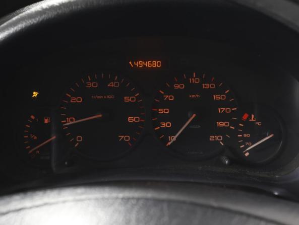 Peugeot Partner I Рестайлинг с пробегом 2010 года, цена 250 000 рублей, 494860 км, фургон, Автокод Объявления