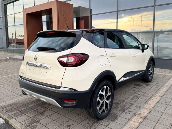 Renault Kaptur I с пробегом 2018 года, цена 1 800 000 рублей, 158726 км, внедорожник, Автокод Объявления