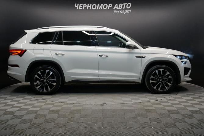 Skoda Kodiaq I Рестайлинг с пробегом 2023 года, цена 4 645 000 рублей, 37291 км, внедорожник, Автокод Объявления