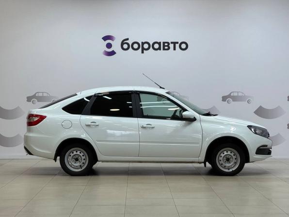 Lada (ВАЗ) Granta I Рестайлинг с пробегом 2024 года, цена 840 000 рублей, 36825 км, лифтбек, Автокод Объявления