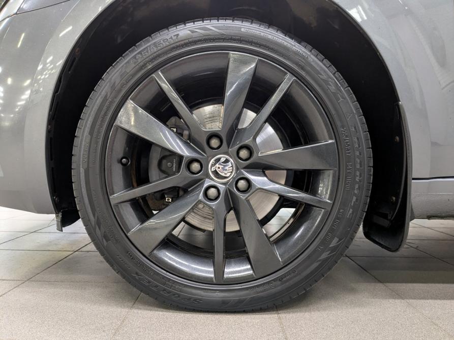 Skoda Octavia III (A7) Рестайлинг Москва  - изображение 7