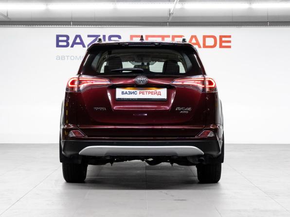 Toyota RAV4 IV (XA40) Рестайлинг с пробегом 2017 года, цена 1 990 000 рублей, 217038 км, внедорожник, Автокод Объявления