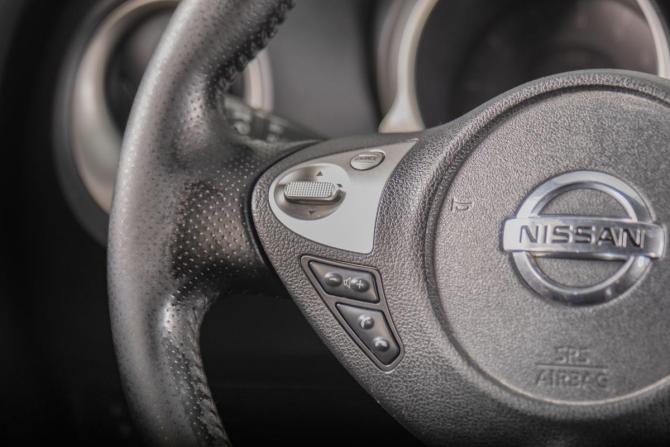 Nissan Juke I с пробегом 2012 года, цена 1 109 000 рублей, 228000 км, внедорожник, Автокод Объявления