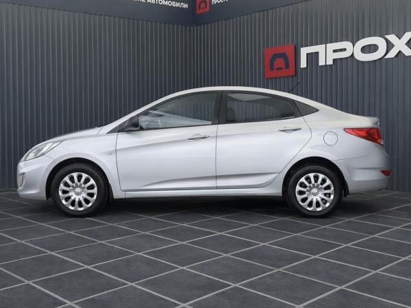 Hyundai Solaris I с пробегом 2011 года, цена 687 000 рублей, 185389 км, седан, Автокод Объявления