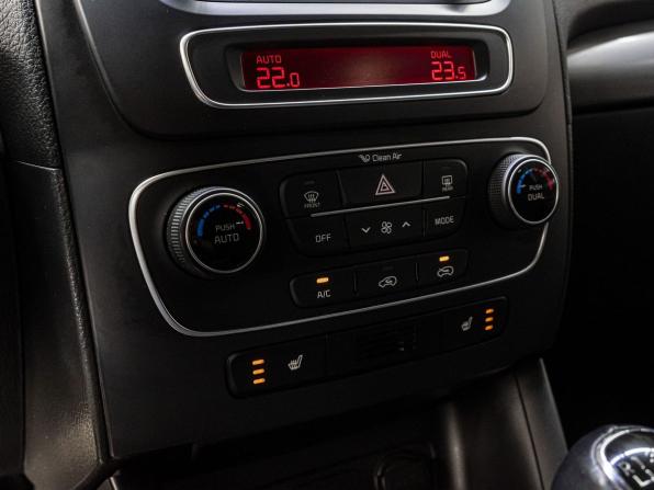 Kia Sorento II Рестайлинг с пробегом 2015 года, цена 1 680 000 рублей, 128169 км, внедорожник, Автокод Объявления