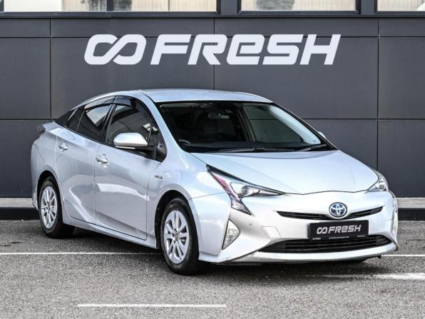 Toyota Prius IV (XW50) с пробегом 2017 года, цена 1 699 000 рублей, 232478 км, лифтбек, Автокод Объявления