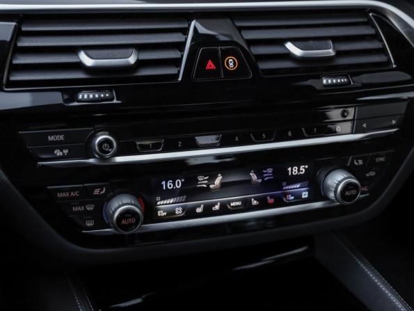 BMW M5 VI (F90) Рестайлинг с пробегом 2021 года, цена 10 950 000 рублей, 58138 км, седан, Автокод Объявления