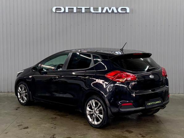 Kia Ceed II с пробегом 2013 года, цена 1 047 000 рублей, 218171 км, хэтчбек, Автокод Объявления