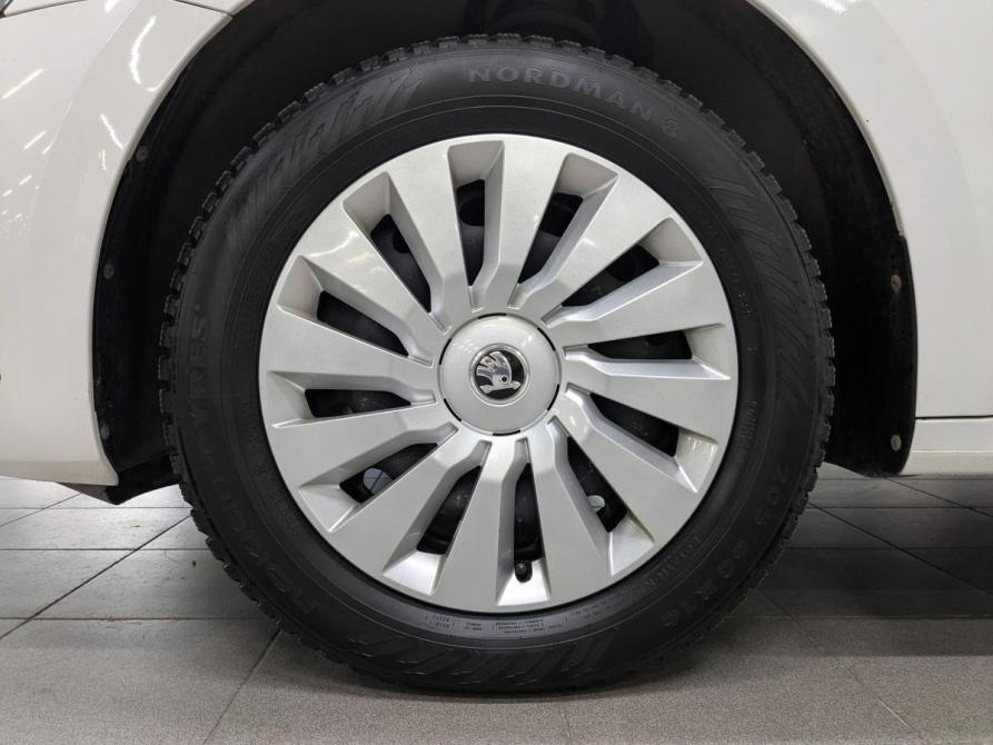 Skoda Octavia IV (A8) Москва  - изображение 12