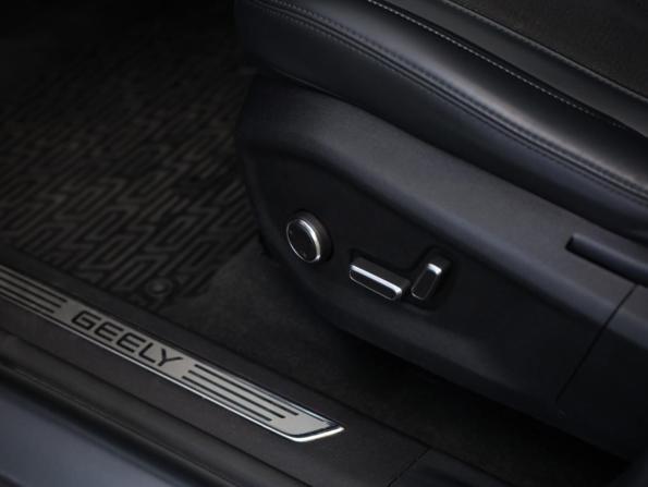 Geely Monjaro I с пробегом 2024 года, цена 3 470 000 рублей, 37178 км, внедорожник, Автокод Объявления