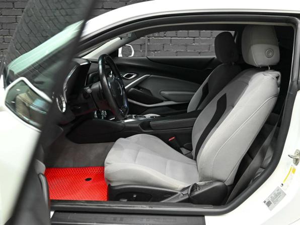 Chevrolet Camaro VI Рестайлинг с пробегом 2020 года, цена 2 910 000 рублей, 145796 км, купе, Автокод Объявления