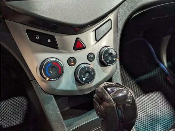 Chevrolet Aveo II с пробегом 2013 года, цена 520 000 рублей, 200700 км, седан, Автокод Объявления