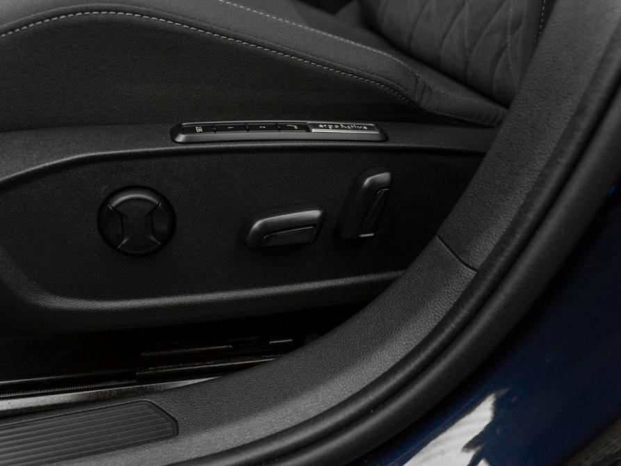 Volkswagen Golf VIII Москва  - изображение 23