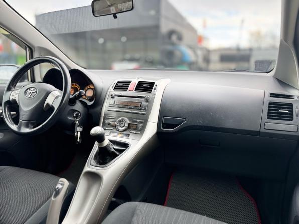 Toyota Auris I с пробегом 2008 года, цена 639 000 рублей, 229000 км, хэтчбек, Автокод Объявления