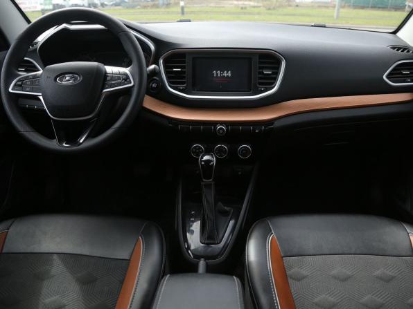 Lada (ВАЗ) Vesta I Рестайлинг (NG) с пробегом 2024 года, цена 1 451 000 рублей, 27700 км, универсал, Автокод Объявления