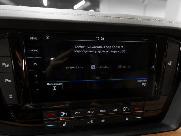 Volkswagen Touareg III с пробегом 2019 года, цена 5 890 000 рублей, 72091 км, внедорожник, Автокод Объявления