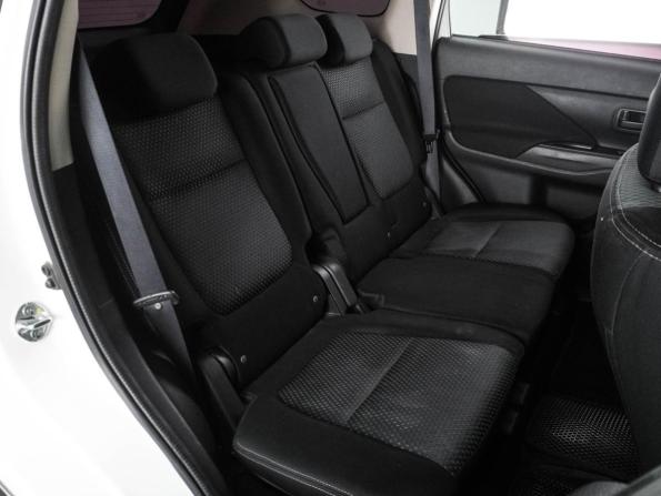 Mitsubishi Outlander III Рестайлинг 2 с пробегом 2016 года, цена 1 789 000 рублей, 129829 км, внедорожник, Автокод Объявления