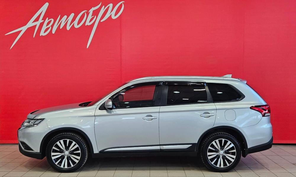 Mitsubishi Outlander III Рестайлинг 3 Вологда  - изображение 2