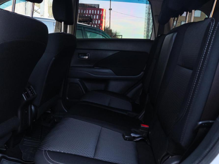 Mitsubishi Outlander III Рестайлинг 3 Москва  - изображение 8