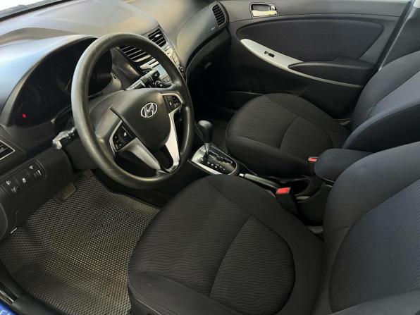 Hyundai Solaris I с пробегом 2013 года, цена 590 240 рублей, 197505 км, седан, Автокод Объявления