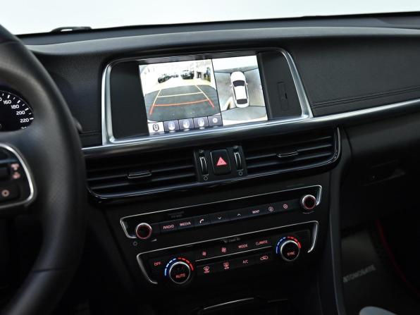 Kia Optima IV с пробегом 2017 года, цена 1 349 000 рублей, 123000 км, седан, Автокод Объявления