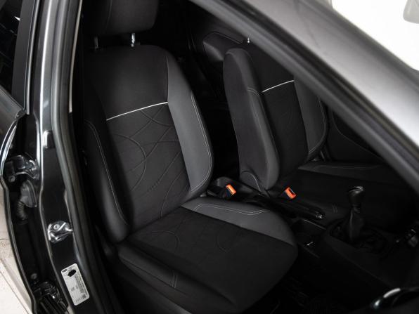 Ford Fiesta Mk6 Рестайлинг с пробегом 2018 года, цена 998 000 рублей, 70000 км, седан, Автокод Объявления