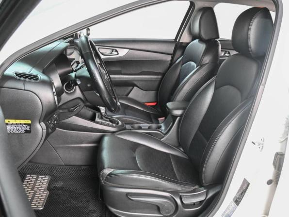 Kia K3 II с пробегом 2020 года, цена 1 919 000 рублей, 129929 км, седан, Автокод Объявления