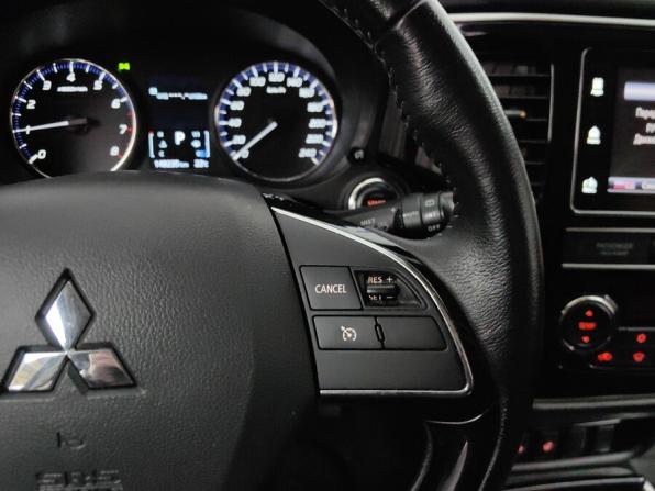 Mitsubishi Outlander III Рестайлинг 3 с пробегом 2019 года, цена 1 768 000 рублей, 148234 км, внедорожник, Автокод Объявления