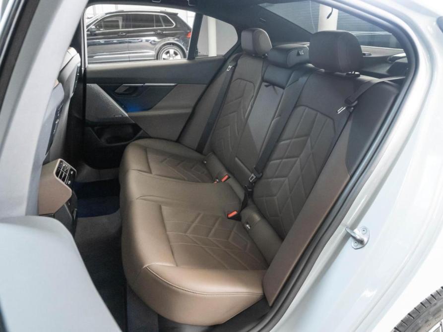 BMW 5 серии VIII (G60/G61/G68) Ставрополь  - изображение 9