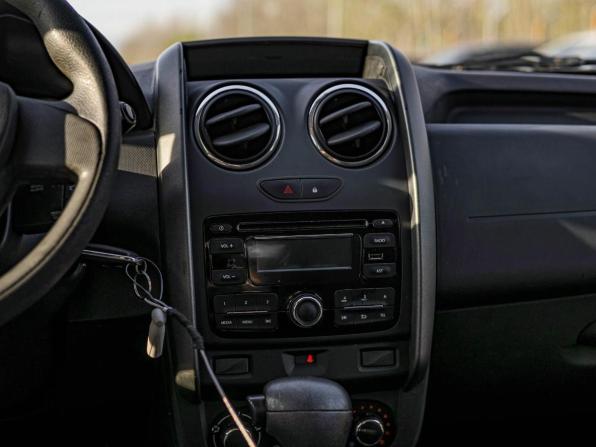Renault Duster I Рестайлинг с пробегом 2016 года, цена 980 000 рублей, 193554 км, внедорожник, Автокод Объявления