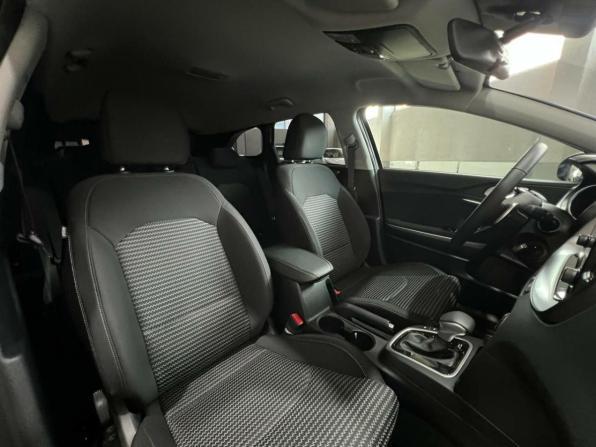 Kia Ceed III Рестайлинг с пробегом 2024 года, цена 2 850 000 рублей, 1612 км, универсал, Автокод Объявления
