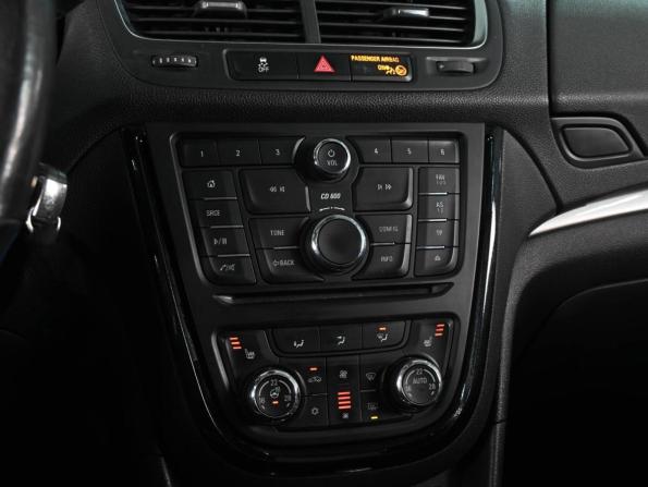 Opel Mokka I с пробегом 2014 года, цена 1 049 000 рублей, 138559 км, внедорожник, Автокод Объявления