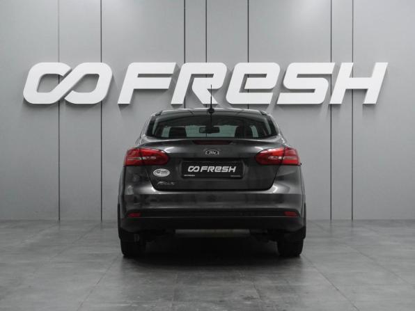 Ford Focus III Рестайлинг с пробегом 2018 года, цена 1 197 000 рублей, 106614 км, седан, Автокод Объявления