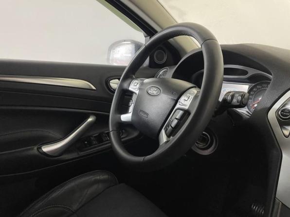 Ford Mondeo IV с пробегом 2008 года, цена 500 000 рублей, 176236 км, седан, Автокод Объявления