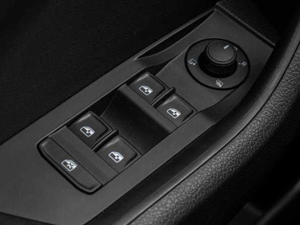 Skoda Superb III Рестайлинг с пробегом 2025 года, цена 3 180 000 рублей, 80 км, лифтбек, Автокод Объявления