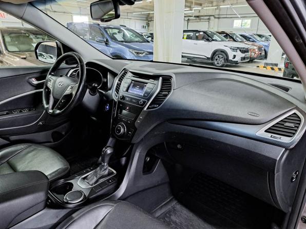 Hyundai Santa Fe III Рестайлинг с пробегом 2017 года, цена 2 200 000 рублей, 137601 км, внедорожник, Автокод Объявления