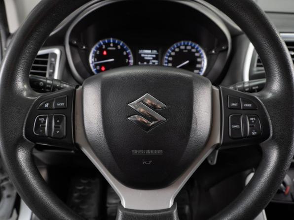 Suzuki SX4 II (S-Cross) Рестайлинг с пробегом 2017 года, цена 1 299 000 рублей, 189919 км, хэтчбек, Автокод Объявления