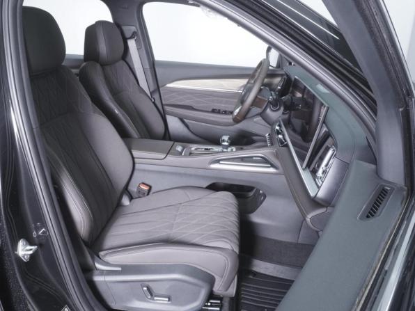 Geely Monjaro I Рестайлинг 2 с пробегом 2026 года, цена 4 250 000 рублей, 107 км, внедорожник, Автокод Объявления