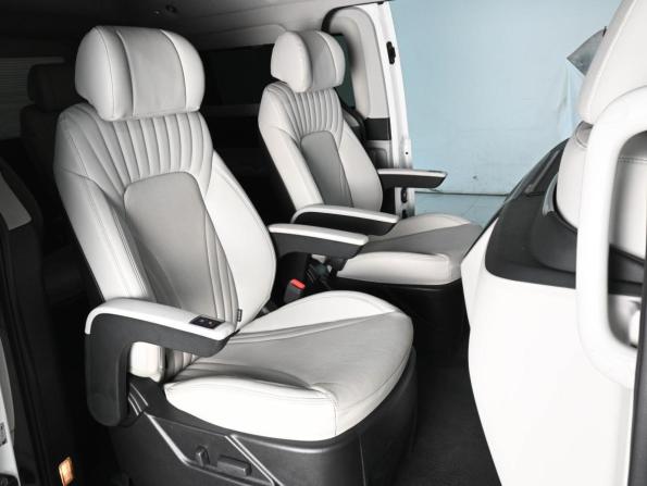 Hyundai Grand Starex I Рестайлинг 2 с пробегом 2019 года, цена 4 399 000 рублей, 100974 км, минивэн, Автокод Объявления