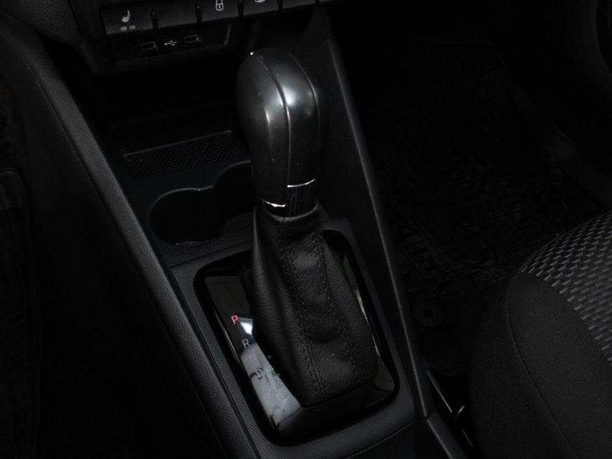 Volkswagen Polo VI Казань  - изображение 12