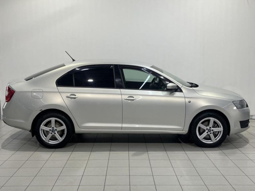 Skoda Rapid I Курск  - изображение 4