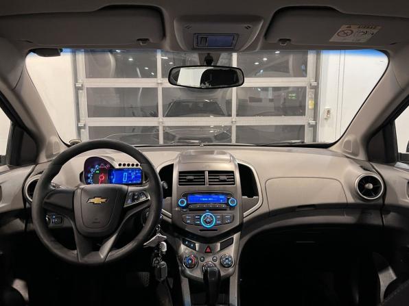 Chevrolet Aveo II с пробегом 2014 года, цена 596 000 рублей, 134718 км, седан, Автокод Объявления