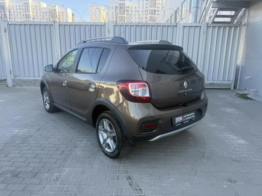 Renault Sandero II Рестайлинг Ростов-на-Дону  - изображение 6