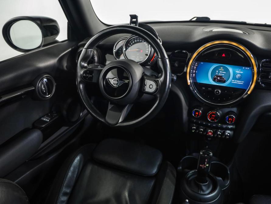Mini Hatch III (F55/F56) Рестайлинг 2 Санкт-Петербург  - изображение 9