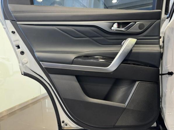Changan CS95 I Рестайлинг с пробегом 2023 года, цена 2 490 000 рублей, 35549 км, внедорожник, Автокод Объявления