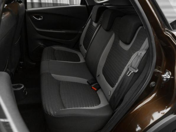 Renault Kaptur I с пробегом 2018 года, цена 1 020 000 рублей, 131348 км, внедорожник, Автокод Объявления