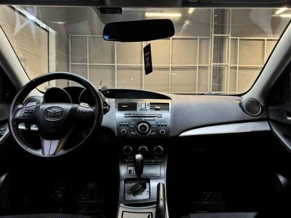 Mazda 3 II (BL) Рестайлинг с пробегом 2011 года, цена 797 000 рублей, 286133 км, седан, Автокод Объявления