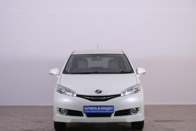 Toyota Wish II Рестайлинг с пробегом 2017 года, цена 1 819 000 рублей, 89000 км, минивэн, Автокод Объявления