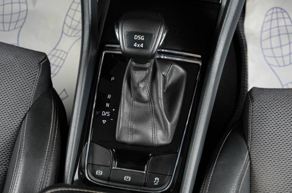 Skoda Karoq I Рестайлинг Тюмень  - изображение 17