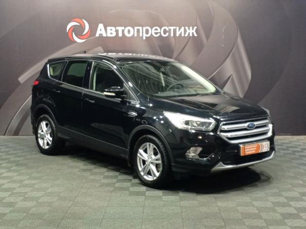 Ford Kuga II Рестайлинг с пробегом 2017 года, цена 1 480 000 рублей, 196000 км, внедорожник, Автокод Объявления